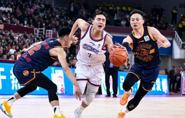 Ning连续十场比赛得分超过出色发挥，拜仁不断突破！全场沸腾不已的简单介绍-开云中国App