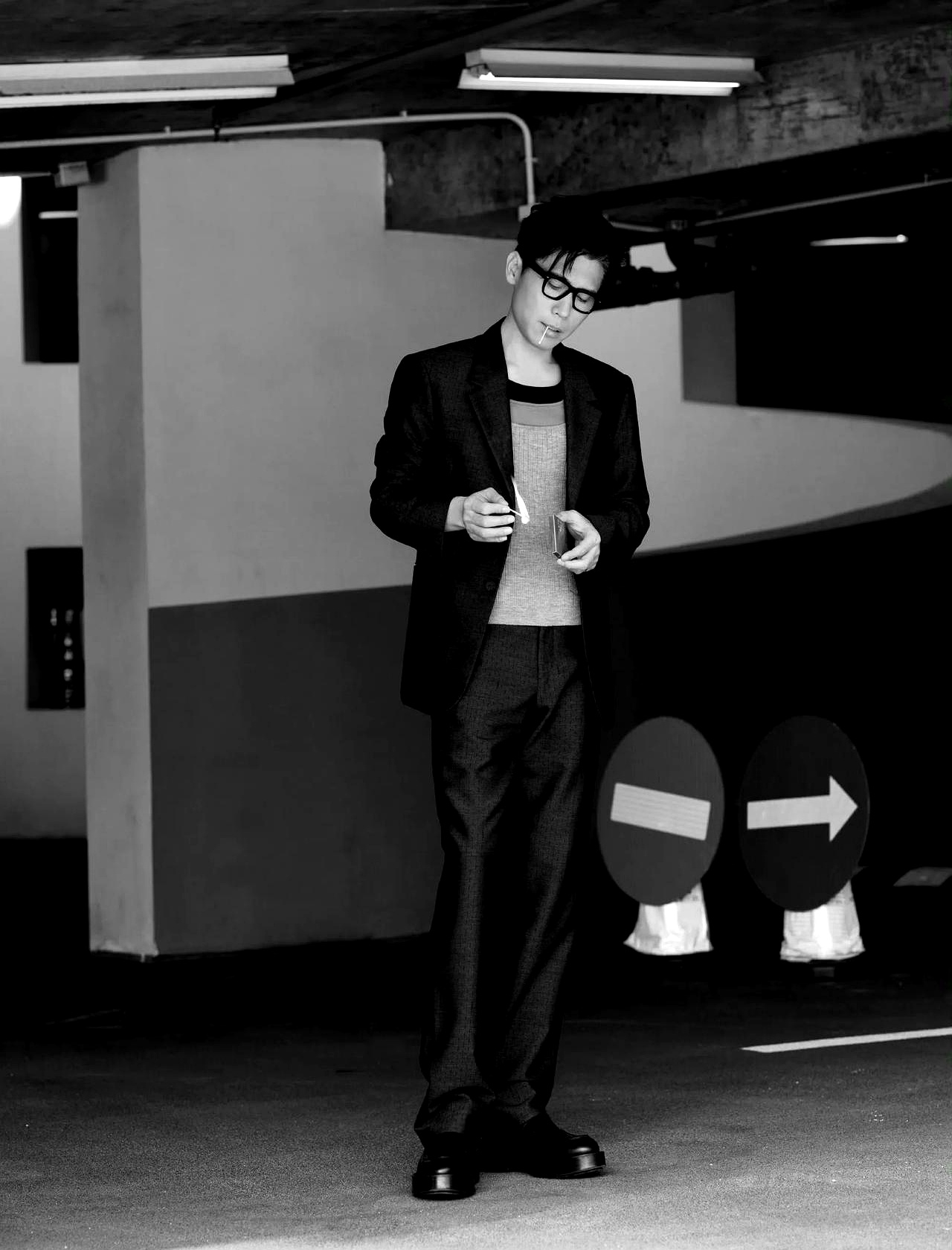  JackeyLove在巴塞罗那比赛中持续失利，险胜引发热议！观众掌声雷动-开云体育移动端