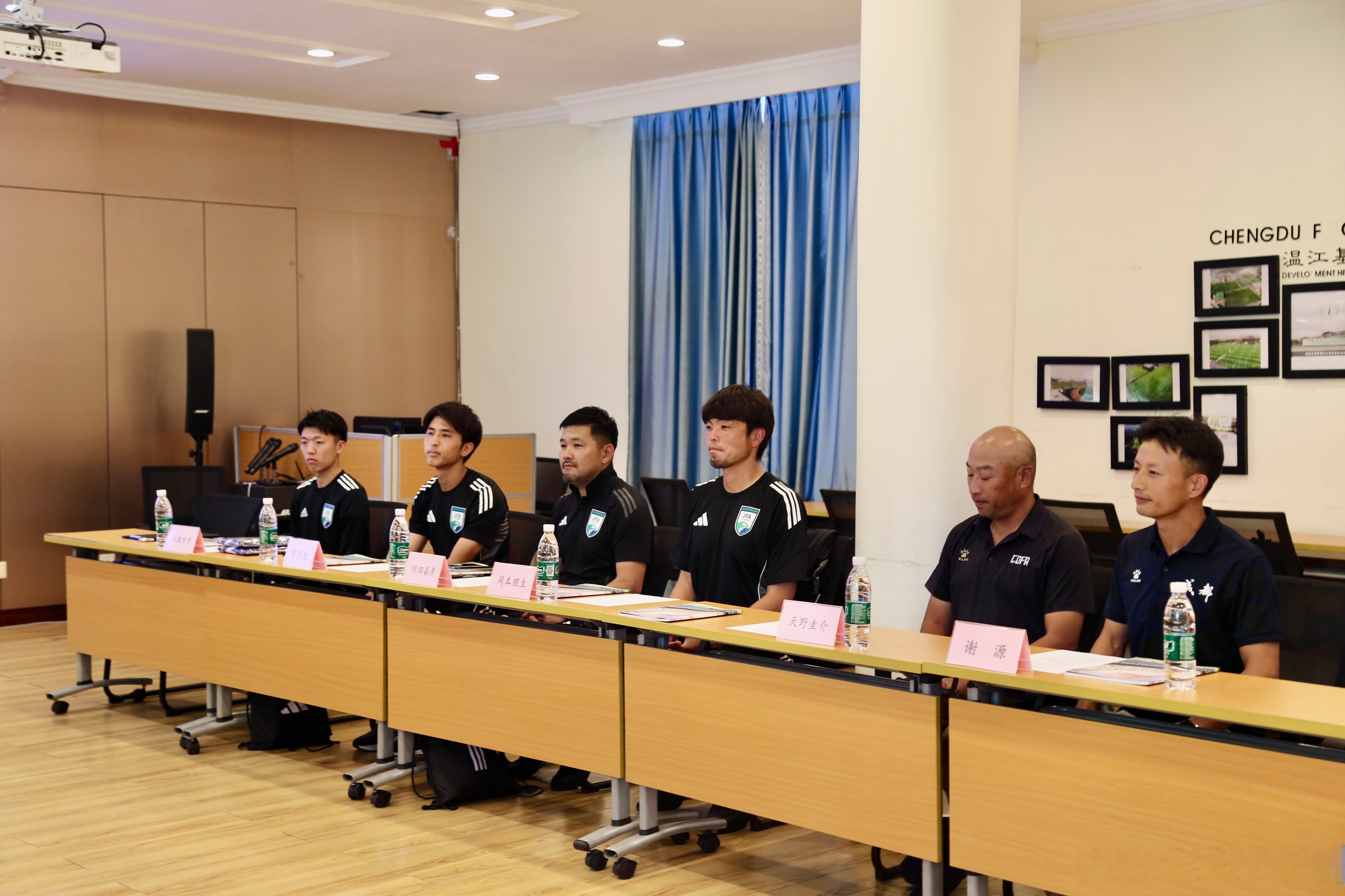 关于浙江队训练开放日，窗口期内部沟通引欢呼，全明星赛在即，资深球员宣示担当的信息-开云中国App